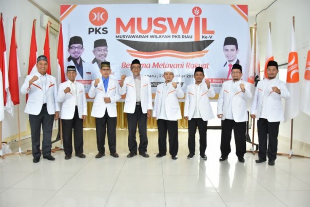 Ahmad Tarmizdi Ketua DPW PKS Riau 2020-2025