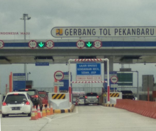 Gerbang Tol Pekanbaru-Dumai. Foto: Surya/Riau1.