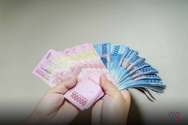Foto: https://koinworks.com/blog/kemana-saja-kita-bisa-mencari-pinjaman-uang