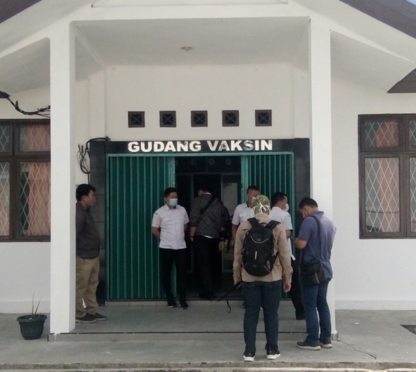 Gudang penyimpanan vaksin