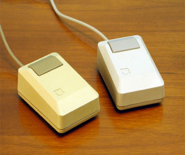 Mouse atau tetikus buatan Apple (Foto: Istimewa/PCPlus)