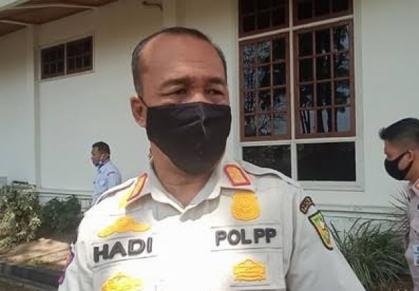 Kasatpol PP Riau Hadi Pinandio