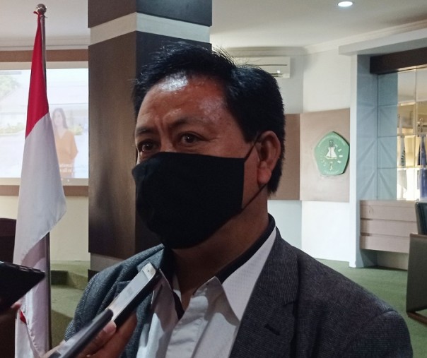 Kepala Perpusnas Muhammad Syarif Bando di Gedung Pustaka Unilak, Selasa (26/1/2021). Foto: Surya/Riau1.