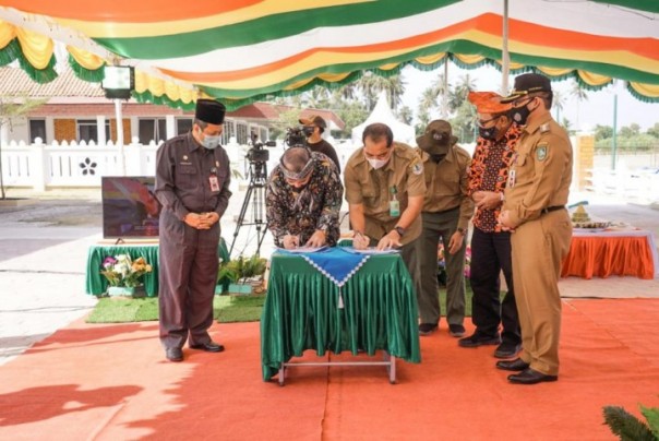 (Kerja sama KLHK dan PWi Riau untuk pembangunan hutan komunitas yang bakal menjadi hutan komunitas wartawan pertama di Tanah Air. Foto: ist )