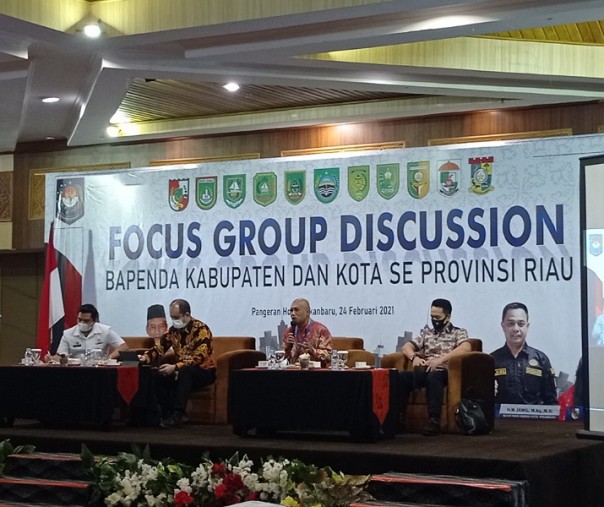 Forum Group Discussion Bapenda se-Riau di Hotel Pangeran Pekanbaru, Rabu (24/2/2021). Foto: Surya/Riau1.