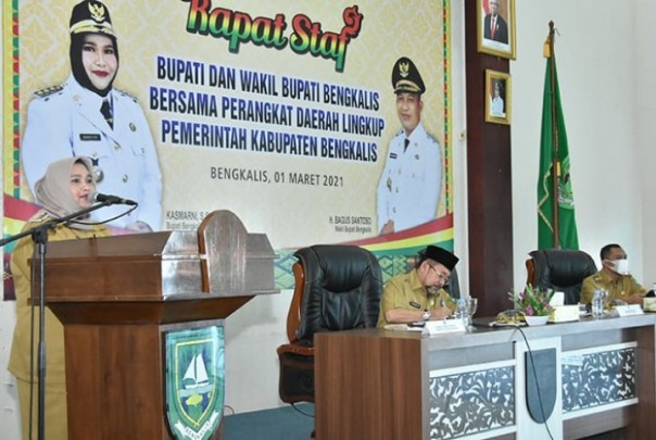 Bupati Bengkalis Pimpin Rapat Pertama, Ini Pesannya kepada OPD dan ASN