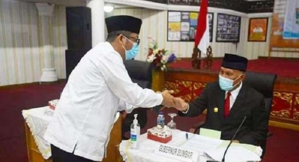 Gubernur Mahyeldi Tunjuk Hendri Septa Gantikan Dirinya/langgam.id