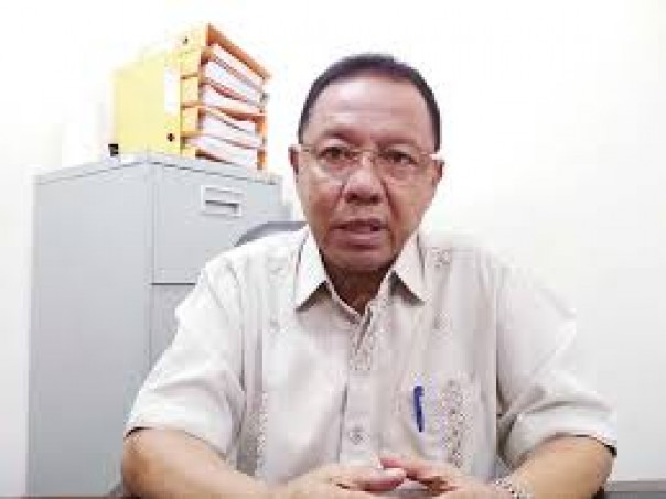 Emrizal Pakis