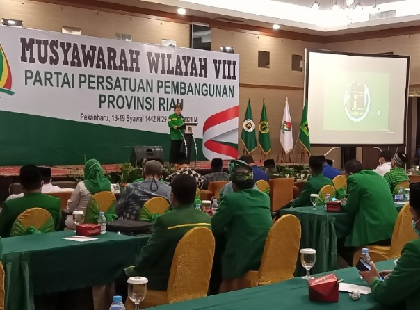 Suharso buka Muswil PPP Riau