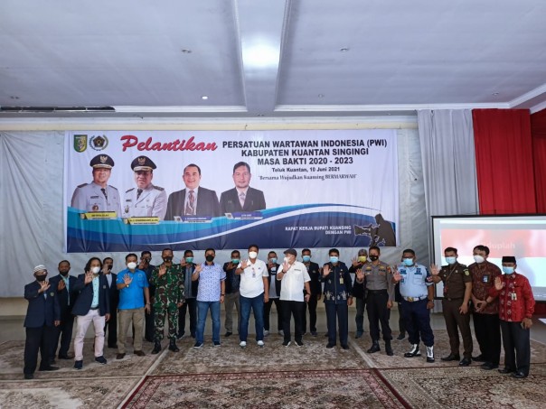 Pelantikan Pengurus PWI Kuansing Periode 2020-2023/Zar