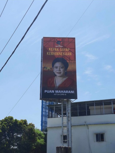 Baliho Puan Maharani