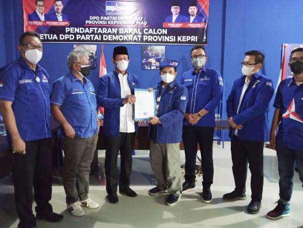 Saat pendaftaran calon ketua Demokrat Kepri