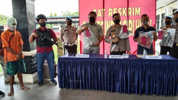 Polres Inhu gelar pres rilis kasus pembunuhan di Mako Polres Inhu, Jumat (10/9)/Yuzwa