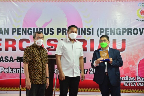 Saat pelantikan pengurus Percasi Riau