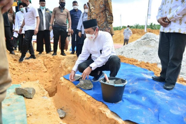 Peletakan batu pertama pembangunan BLK