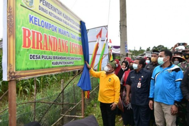 Peresmian Kelompok Tani Wanita