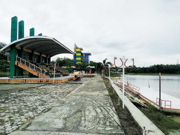 Venue Dayung Danau Kebun Nopi/Net