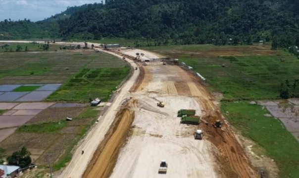 Tol Padang-Pekanbaru