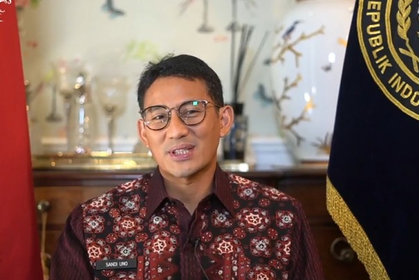 Menteri Sandiaga Uno