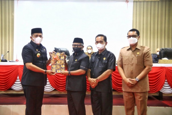 Usai Paripurna Pembahasan RAPBD Meranti 2022 (Foto:Merantikab)