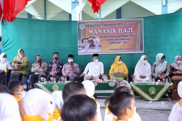 Saat acara peragaan manasik haji