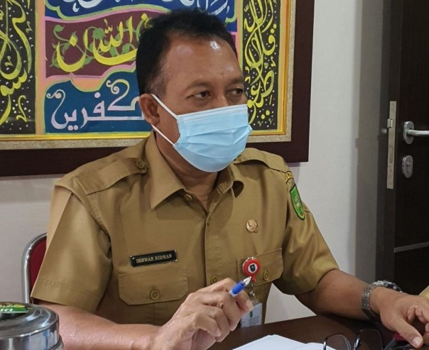 Kepala BKD Riau, Ikhwan Ridwan