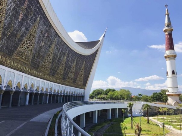 Masjid Raya Sumbar (Foto:Kumparan)