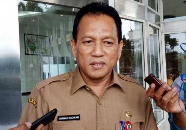 Kepala BKD Riau, Ikhwan Ridwan