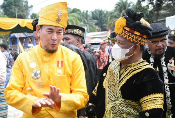 Sekdakab Kampar, Yusri hadir di Festival Gunung Sahilan