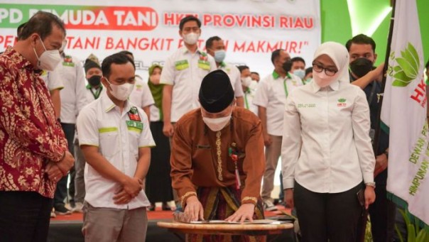Saat pelantikan Pemuda Tani HKTI Riau