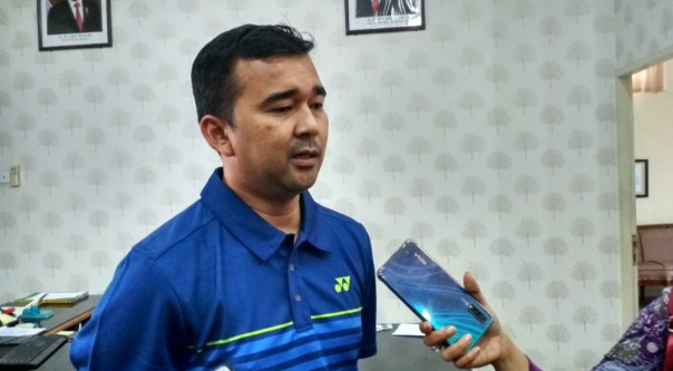 Kepala Dispora Riau, Boby Rahmat 