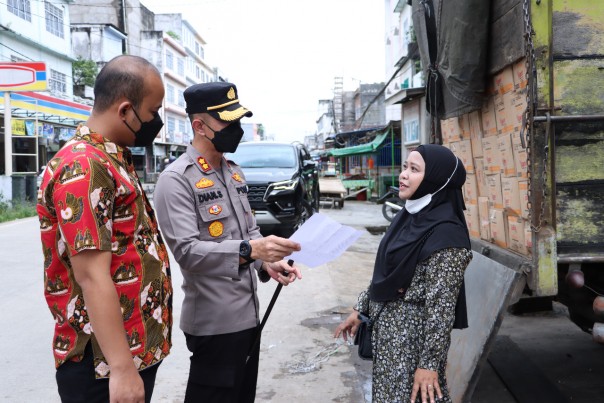 Kapolres Inhil tinjau ketersediaan minyak goreng