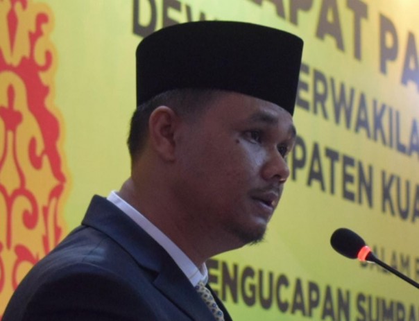 Ketua DPRD Kuansing, Adam