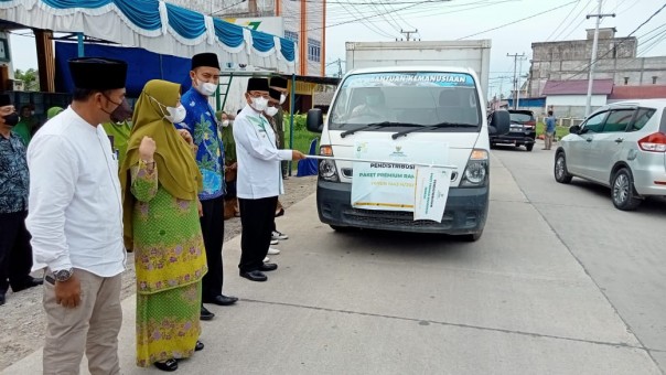 Saat pelepasan distribusi paket ramadhan