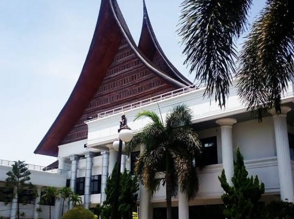 Kantor DPRD Sumatera Barat