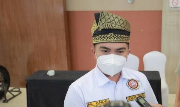 Ketua Karang Taruna Riau, M Andri