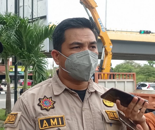 Kepala Bapenda Pekanbaru Zulhelmi Arifin. Foto: Surya/Riau1.