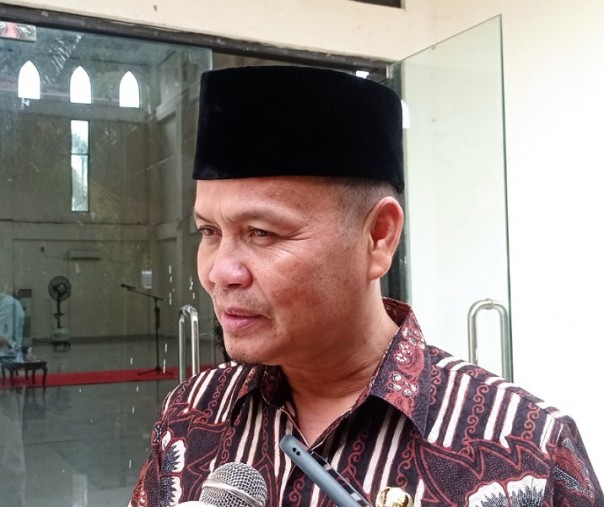 Kepala Disdik Pekanbaru Ismardi Ilyas. Foto: Surya/Riau1.
