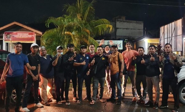 Keberangkatan Anggota PWI Inhil menuju Konferprov PWI Riau 