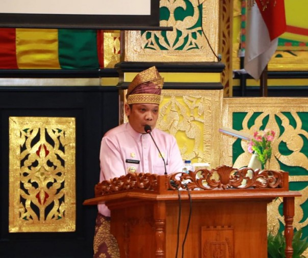 Pj Wali Kota Pekanbaru Muflihun dalam sidang paripurna HUT ke-238 Pekanbaru, Kamis (23/6/2022). Foto: Istimewa.  