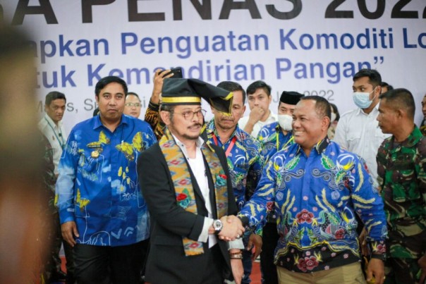 Ketua KTNA Riau bersama Menteri Pertanian