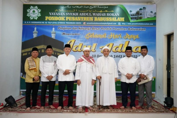 Gubri usai salat Idul Adha di Masjid Ponpes Babussalam