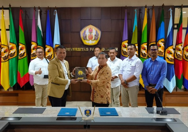 Wujudkan Program Meranti Cerdas, Pemkab Meranti MoU dengan Unpad, ITB dan UPI.