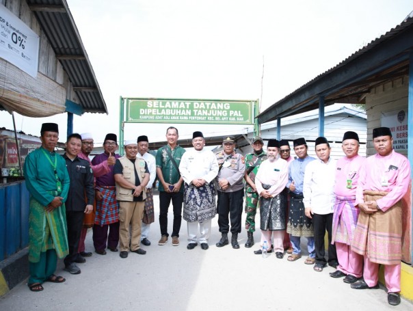 Bupati Siak, Alfedri di Sungai Apit