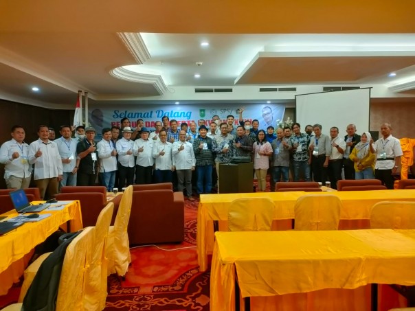 Peserta dan panitia UKW SPS Riau dan PWI Riau