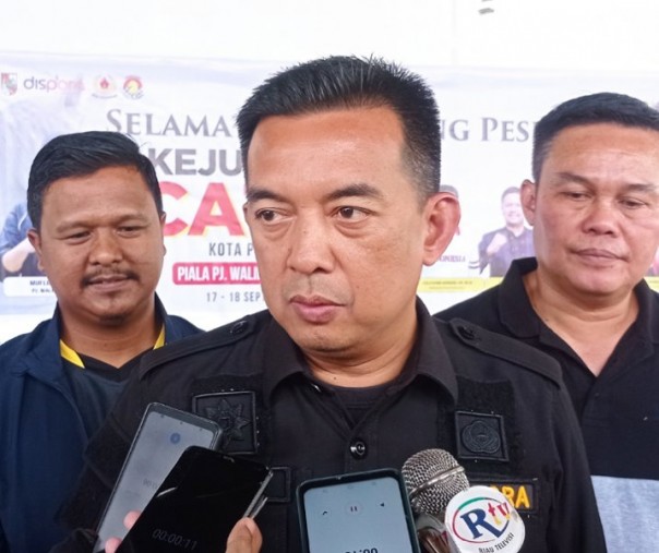 Plt Kepala Dispora Pekanbaru Zulfahmi Adrian. Foto: Surya/Riau1.