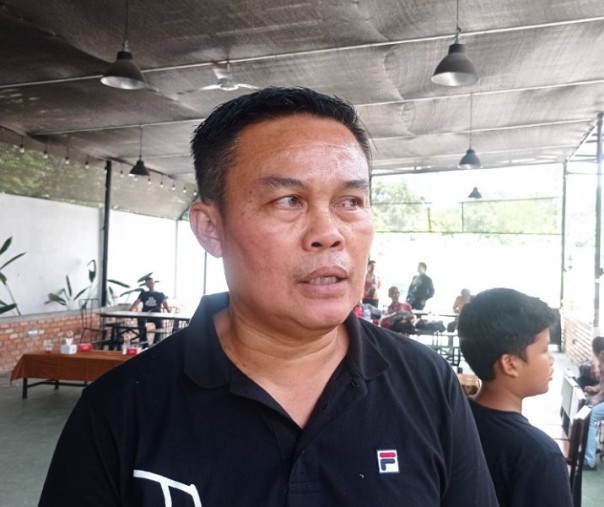 Plt Sekretaris DPRD Pekanbaru Maisisco. Foto: Surya/Riau1. 