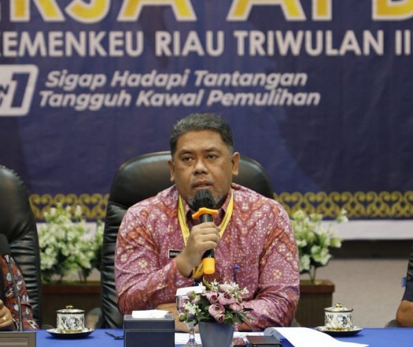 Kepala Kanwil DJP Riau Ahmad Djamhari. Foto: Kanwil DJP Riau. 