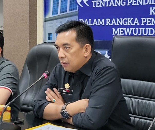 Plt Kepala Dispora Pekanbaru Zulfahmi Adrian. Foto: Istimewa.