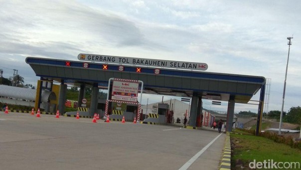 Gerbang tol Bakauheni Lampung. 